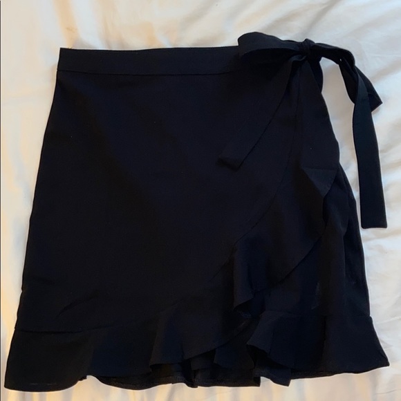 High Waisted Summer Wrap Mini Skirt with Ruffle - Picture 2 of 4